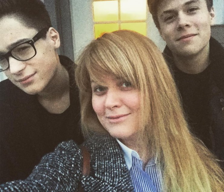 Анна Михалкова показала повзрослевших сыновей. Вы будете поражены, увидев этих необыкновенных красавцев!