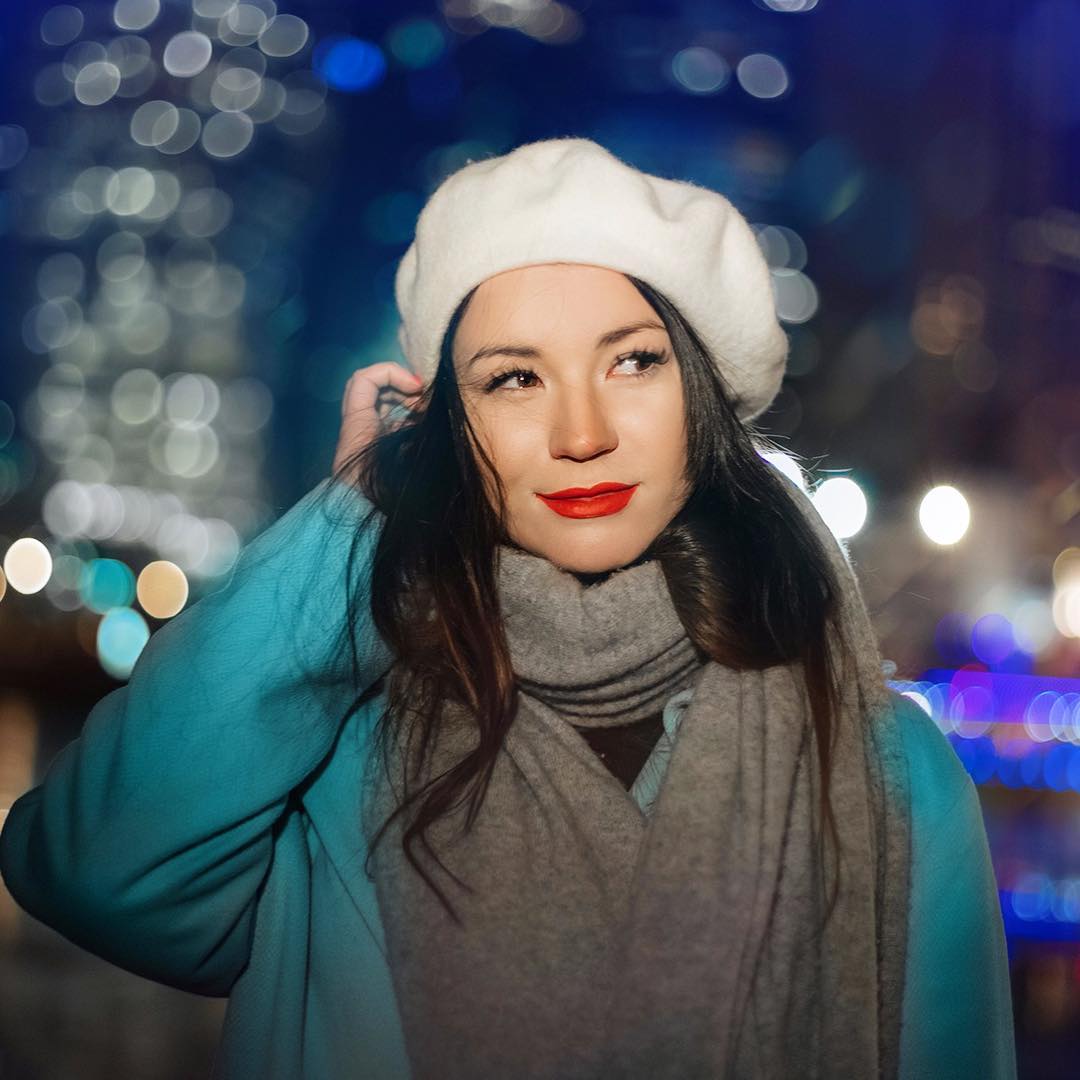 В сеть попало видео, на котором новоявленный отец Дмитрий Маликов отдыхает в обществе полуголых девиц